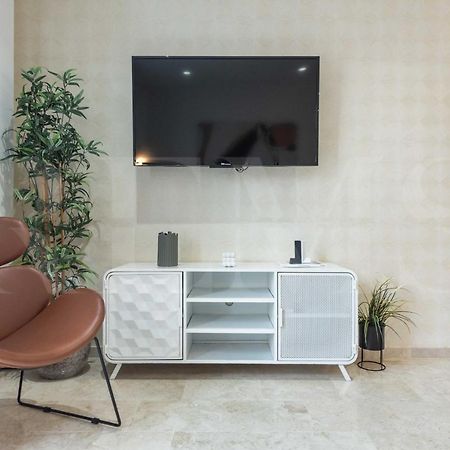 Lovely Duplex With Private Parking Near City Center By Rems Malaga Bagian luar foto