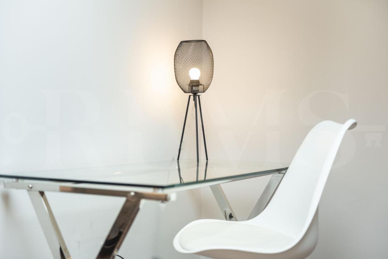 Lovely Duplex With Private Parking Near City Center By Rems Malaga Bagian luar foto