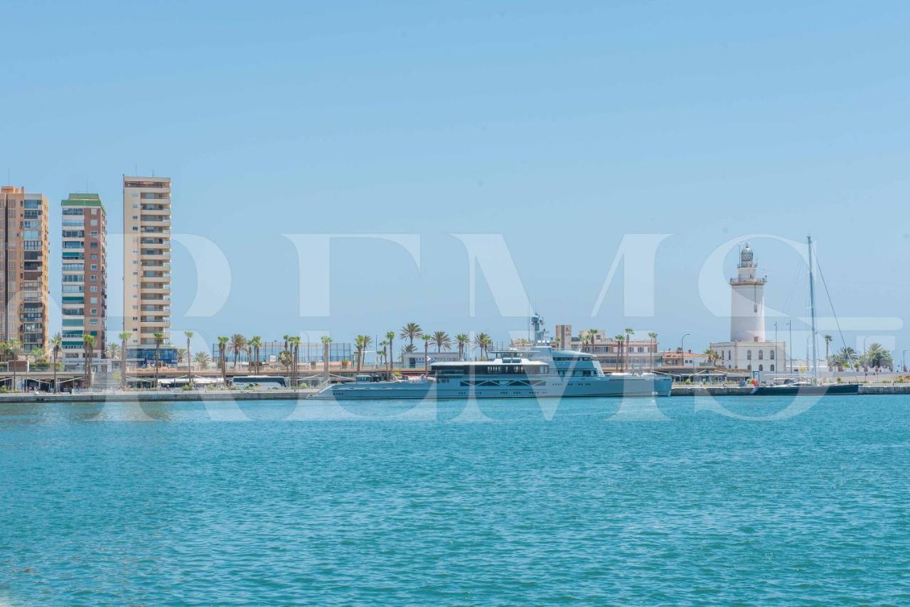 Lovely Duplex With Private Parking Near City Center By Rems Malaga Bagian luar foto